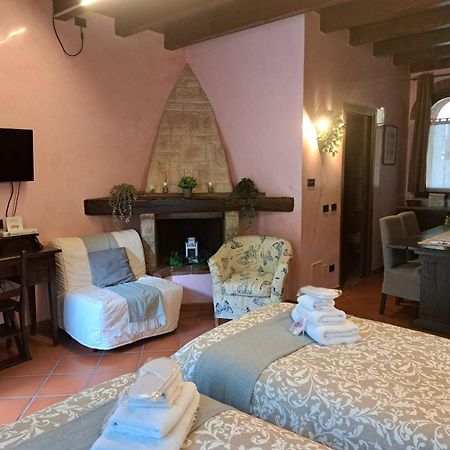 Monolocale Elvira Abbadesse Guest House Milano Ngoại thất bức ảnh