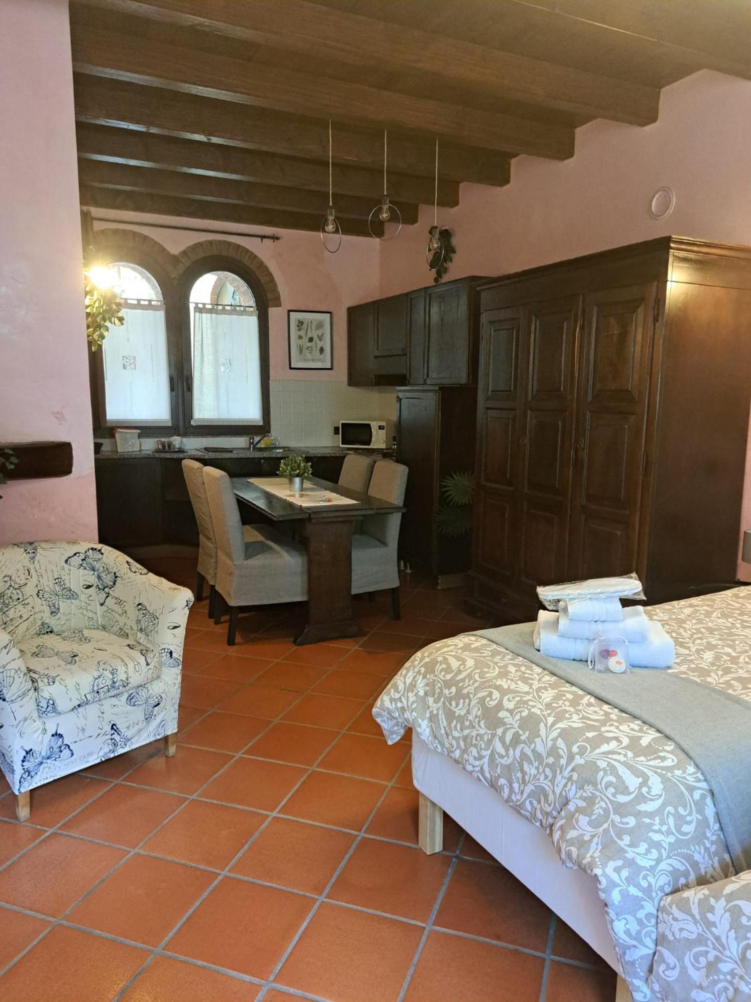 Monolocale Elvira Abbadesse Guest House Milano Ngoại thất bức ảnh